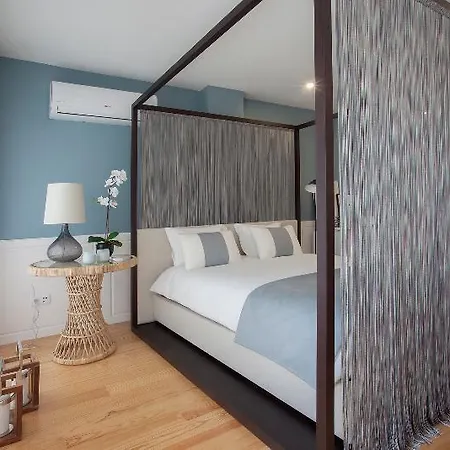 Downtown Luxury Apartment