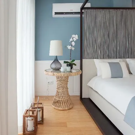 Downtown Luxury Apartment